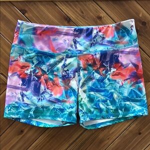 LIKE NEW • Lululemon • Shorts •